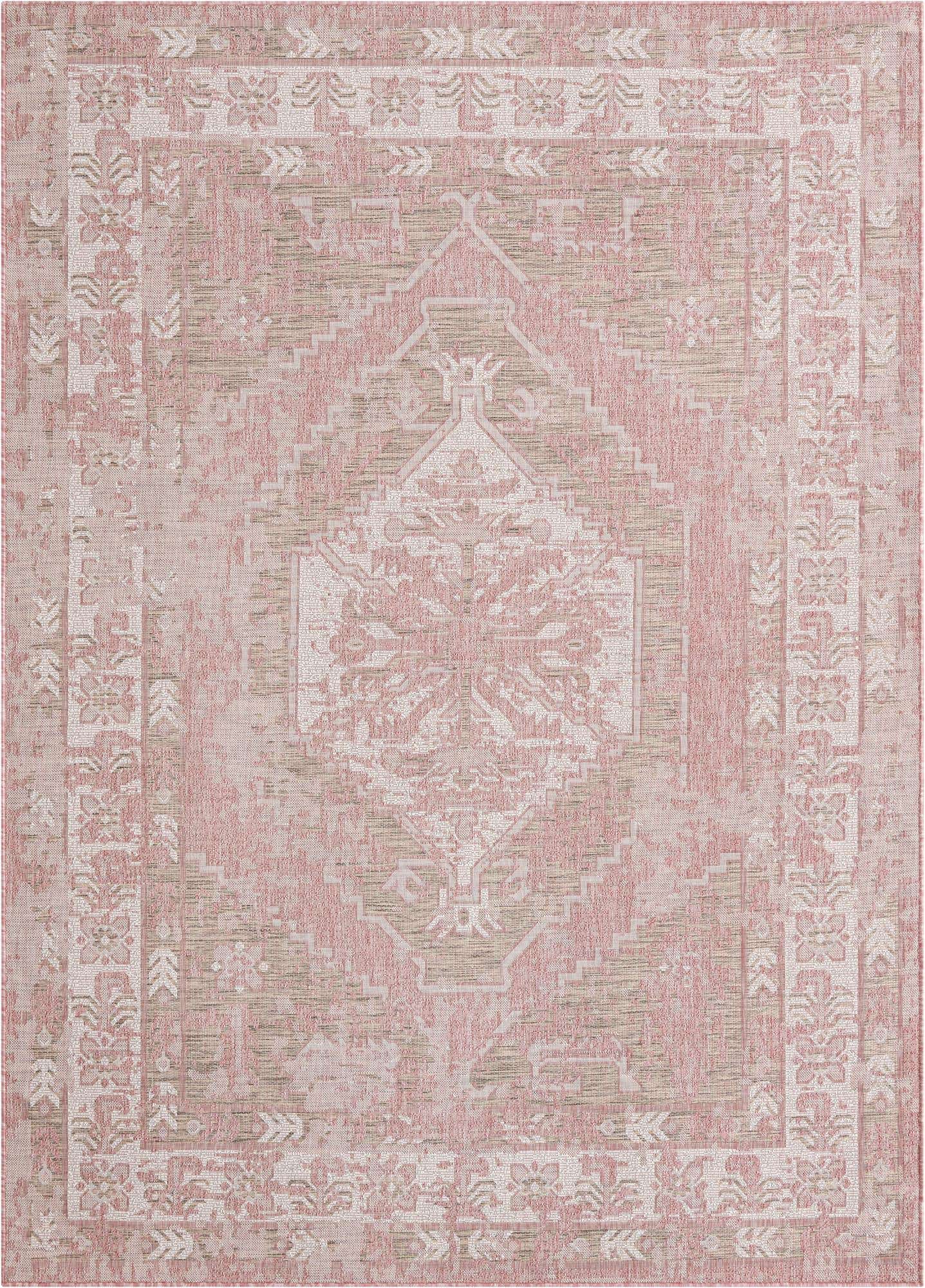 7' 10 x 11' Easy-Clean Traditional Indoor / Outdoor Rug