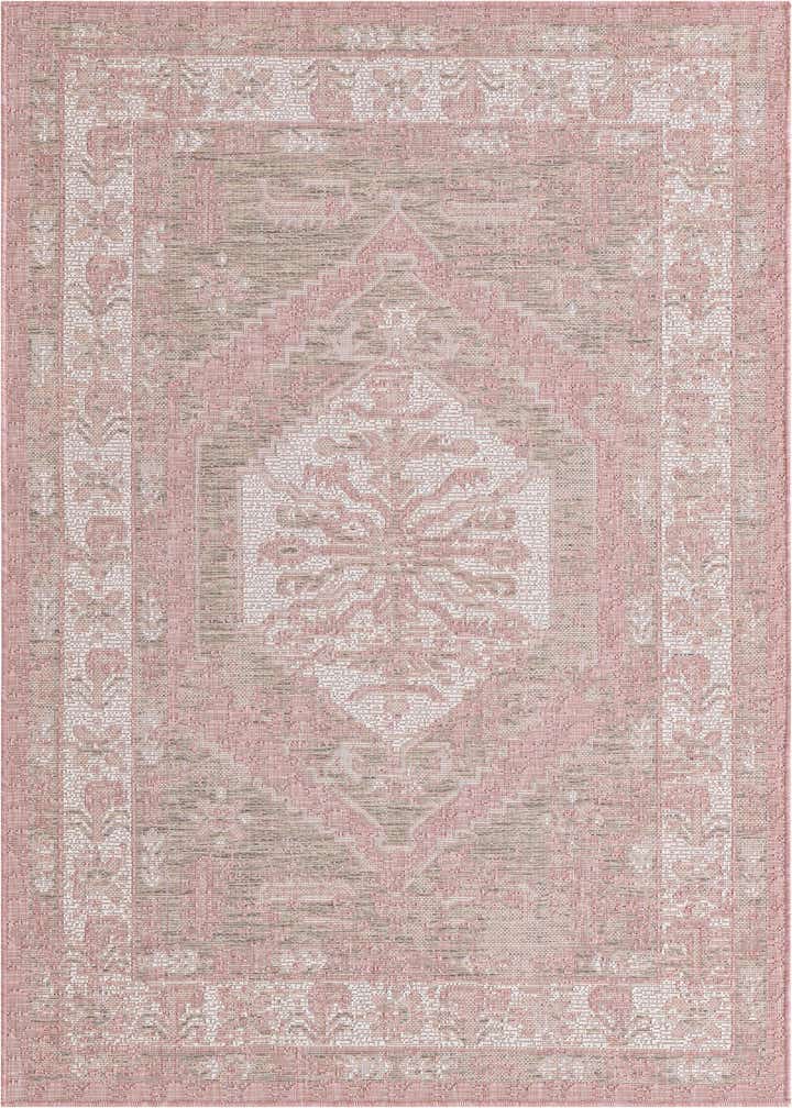 4' x 6' Easy-Clean Traditional Indoor / Outdoor Rug