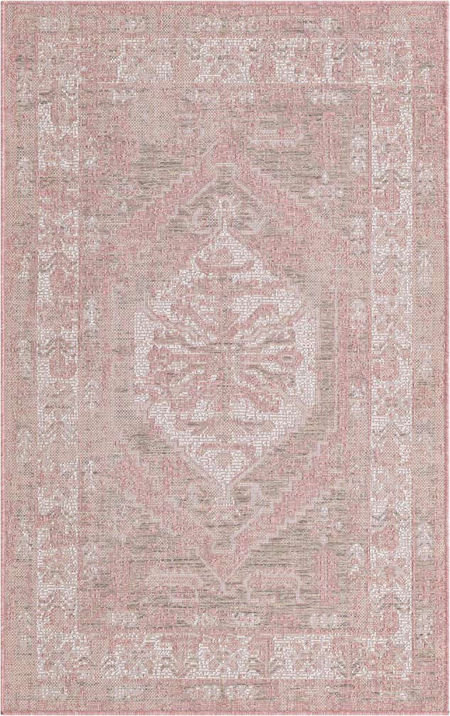 3' x 5' 3 Easy-Clean Traditional Indoor / Outdoor Rug