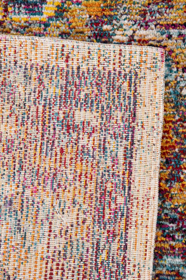 Detail image of 5' 3 x 7' 3 Palazzo Rug