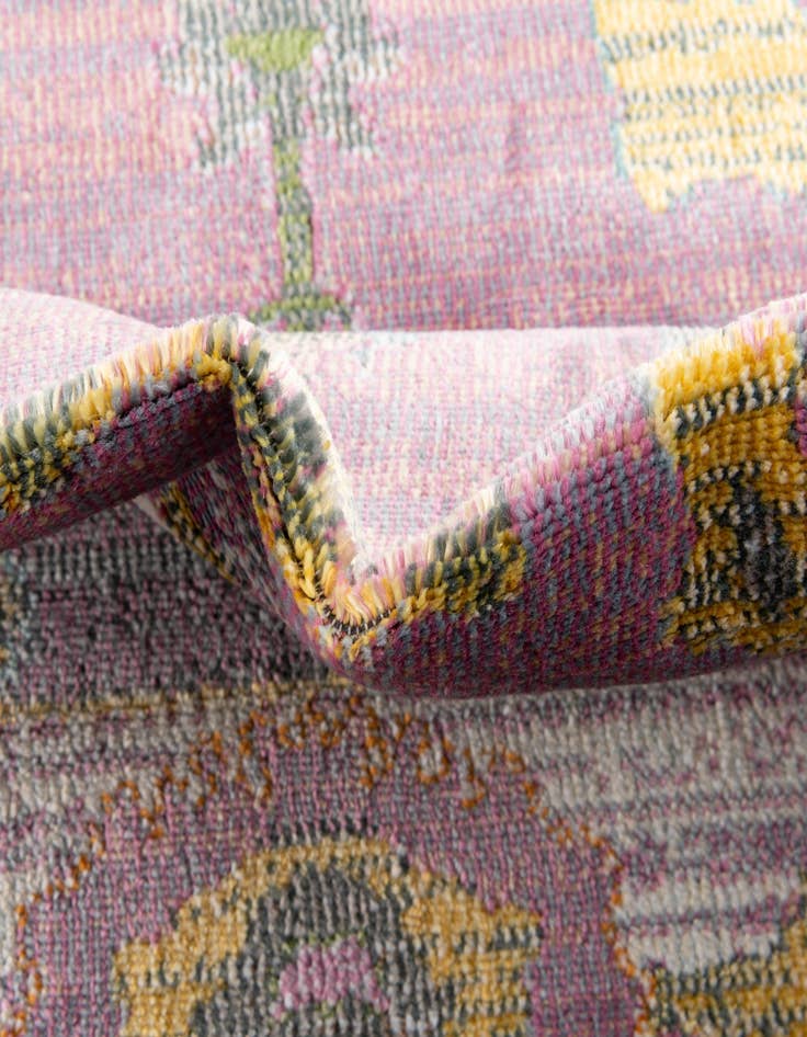 Detail image of 5' 5 x 8' Paragon Rug