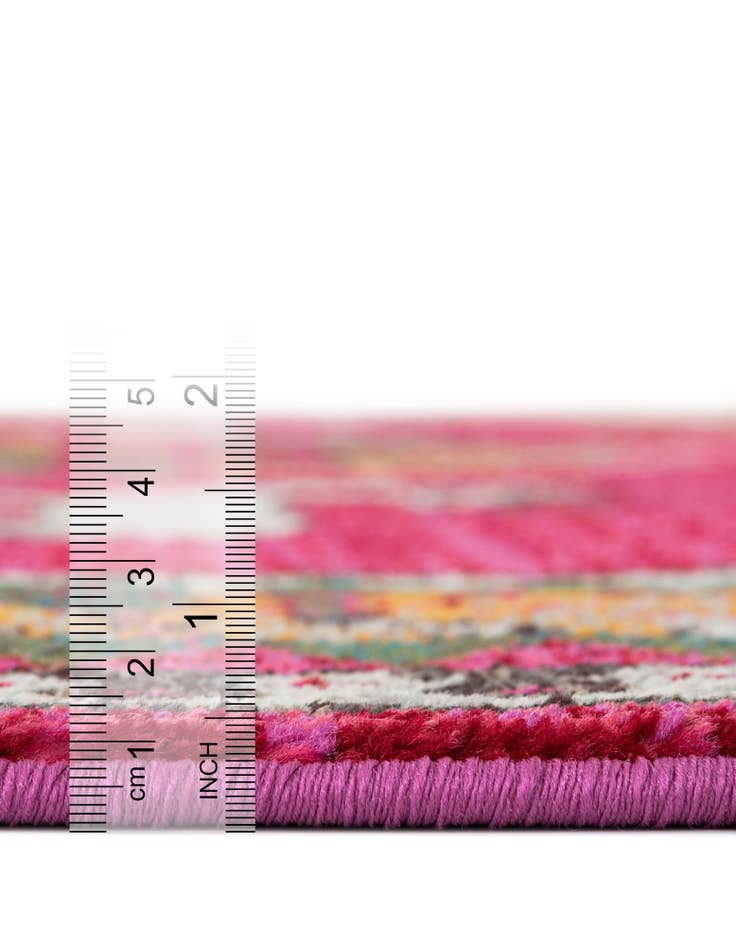 Detail image of 4' x 6'  Washable Santa Fe Rug