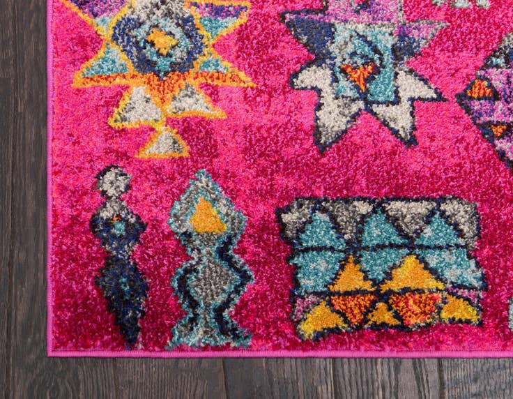 Detail image of 4' x 6' Washable Santa Fe Rug