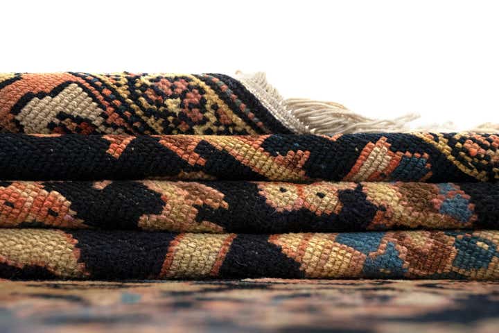 4' x 6' 8 Hand Knotted Sarough Persian Wool Rug