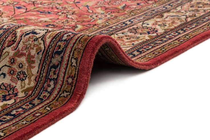 Detail image of 7' 6 x 10' 7 Hand Knotted Sarough Wool Rug