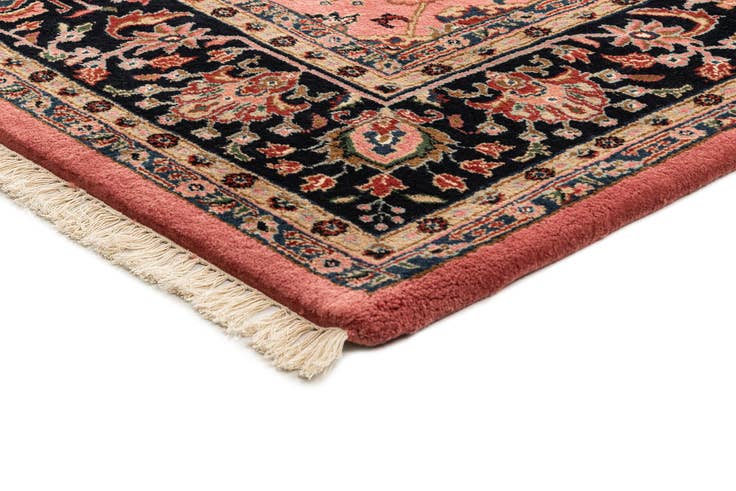 Detail image of 8' 1 x 11' 9 Sarough Wool Rug