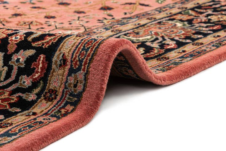 Detail image of 8' 1 x 11' 9 Sarough Wool Rug