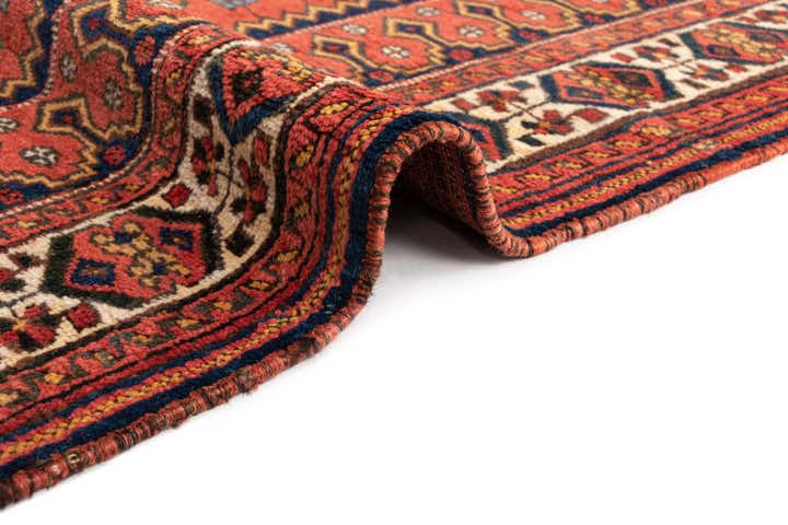 5' 1 x 7' Shiraz Wool Rug