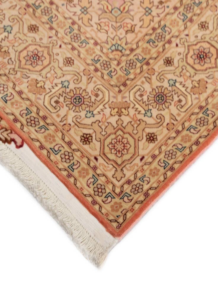 Detail image of 6' 8 x 10' 5 Tabriz Rug