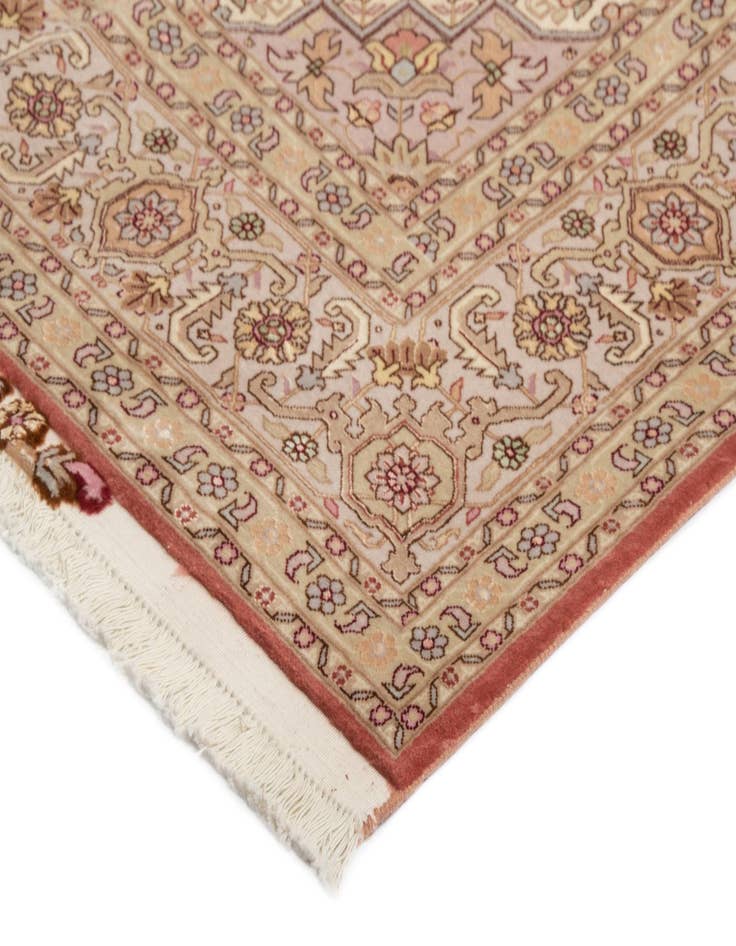 Detail image of 6' 8 x 10' 1 Tabriz Rug