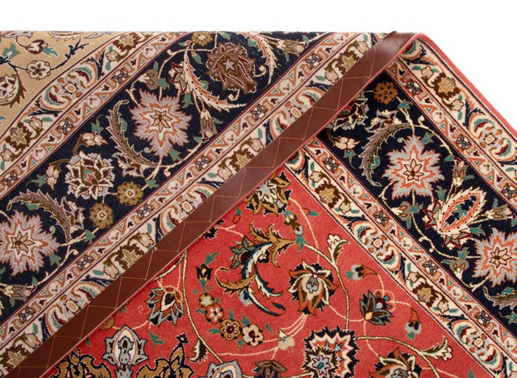 Detail image of 6' 8 x 9' 10 Tabriz Rug
