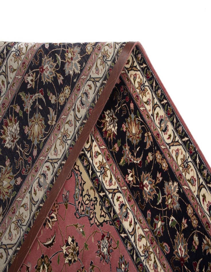 Detail image of 9' 10 x 13' 3 Tabriz Rug