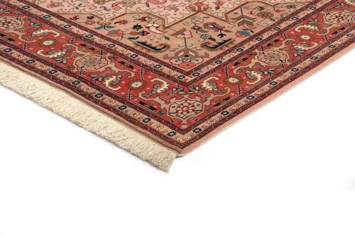 4' 11 x 6' 7 Tabriz Rug
