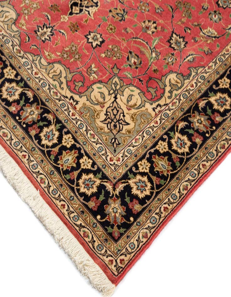 Detail image of 4' 11 x 6' 7 Tabriz Rug