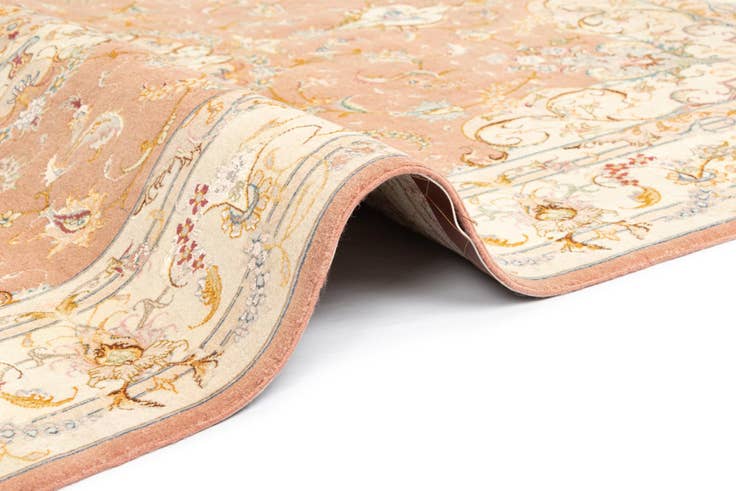 Detail image of 4' 11 x 6' 11 Tabriz Rug