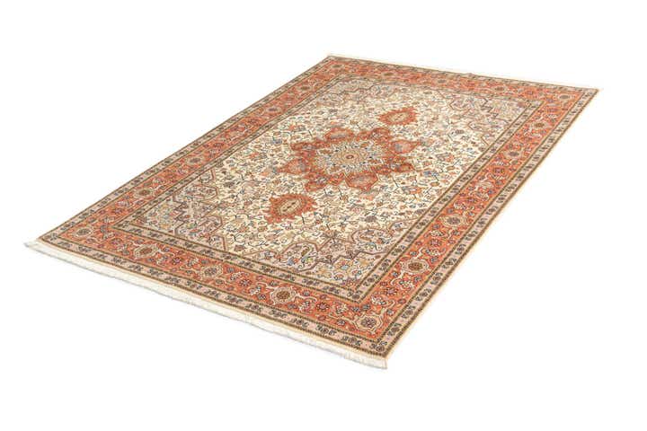 4' 11 x 6' 11 Tabriz Rug