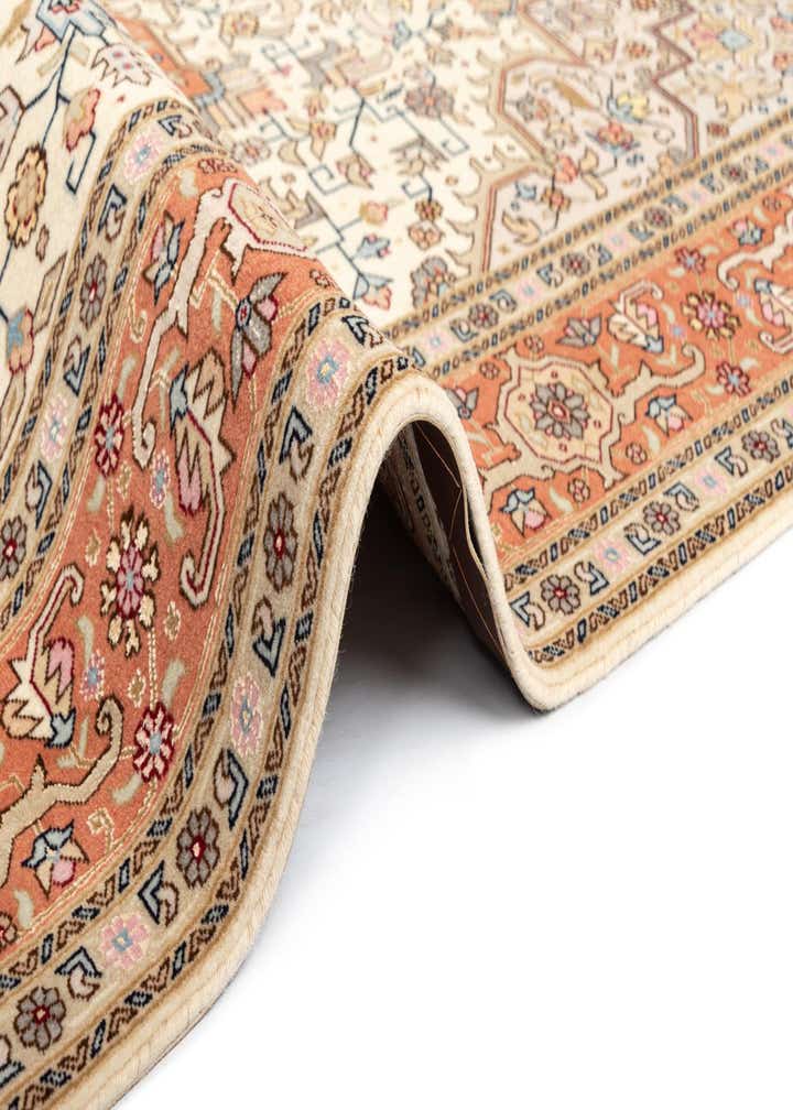 4' 11 x 6' 11 Tabriz Rug