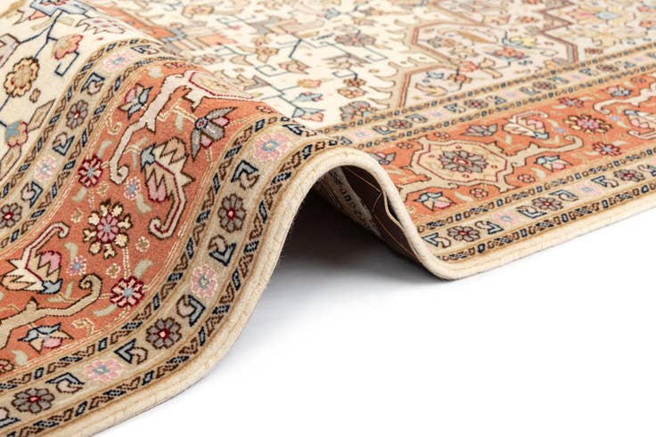 Detail image of 4' 11 x 6' 11 Tabriz Rug