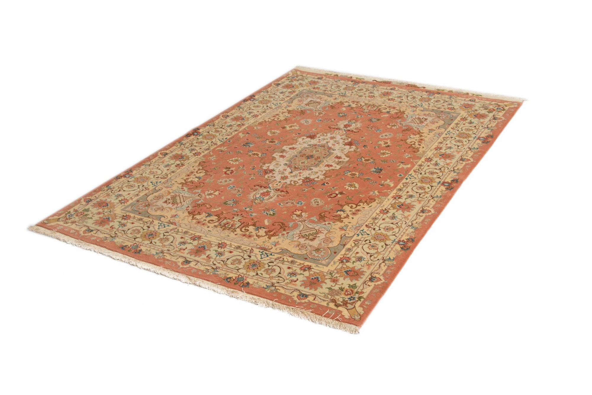 4' 11 x 7' Tabriz Rug