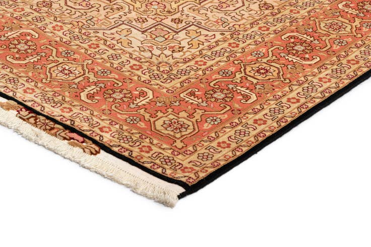 Detail image of 6' 8 x 10' 6 Tabriz Rug