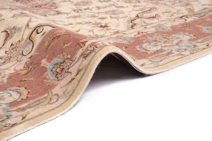 5' x 6' 11 Tabriz Rug