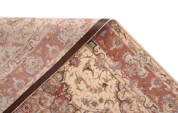 5' x 6' 11 Tabriz Rug