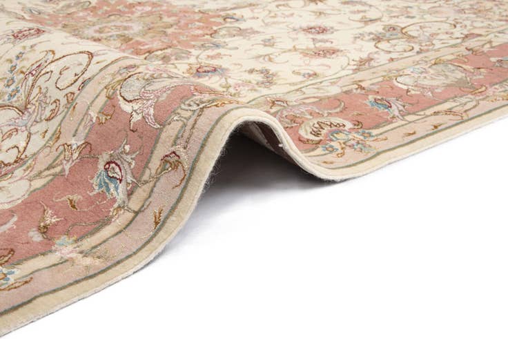 Detail image of 5' 1 x 7' 3 Tabriz Rug