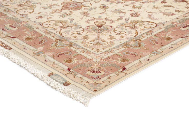 Detail image of 5' 1 x 7' Tabriz Rug