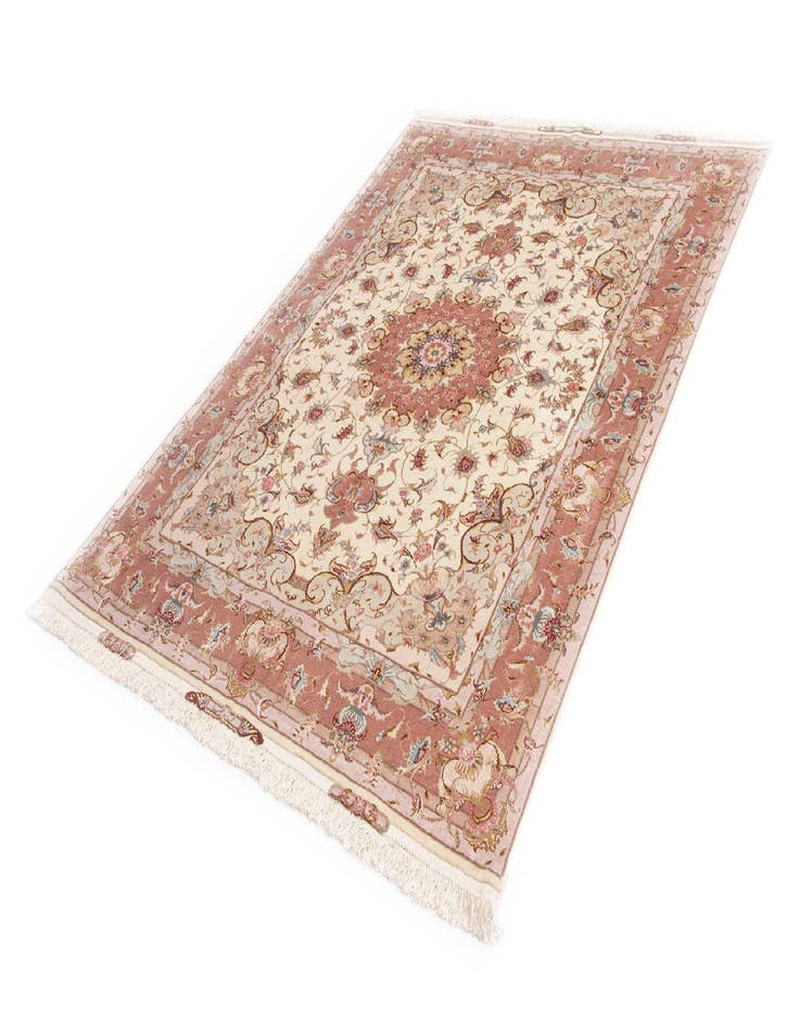 Detail image of 4' 10 x 6' 9 Tabriz Rug