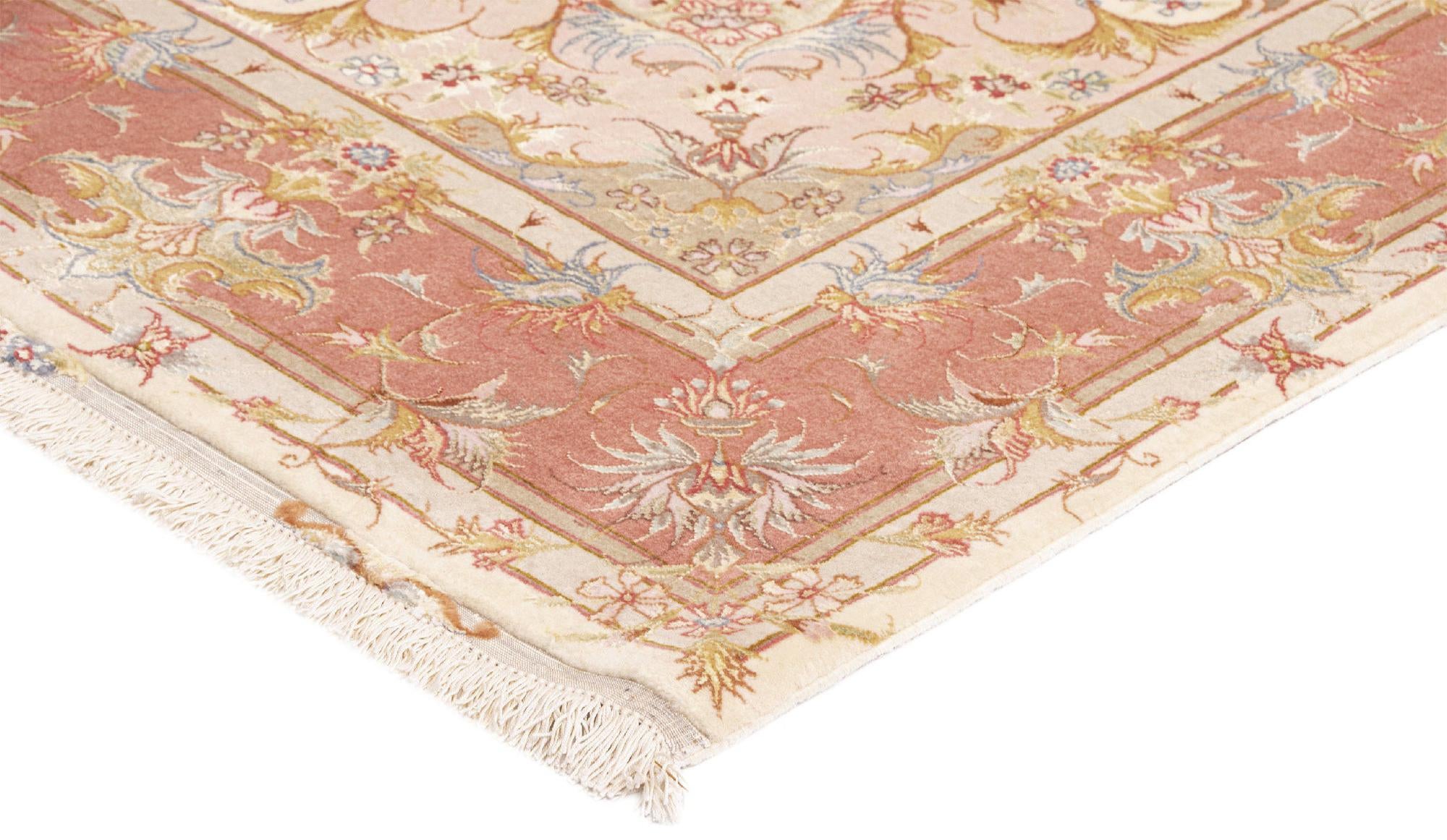 4' 11 x 6' 11 Tabriz Rug