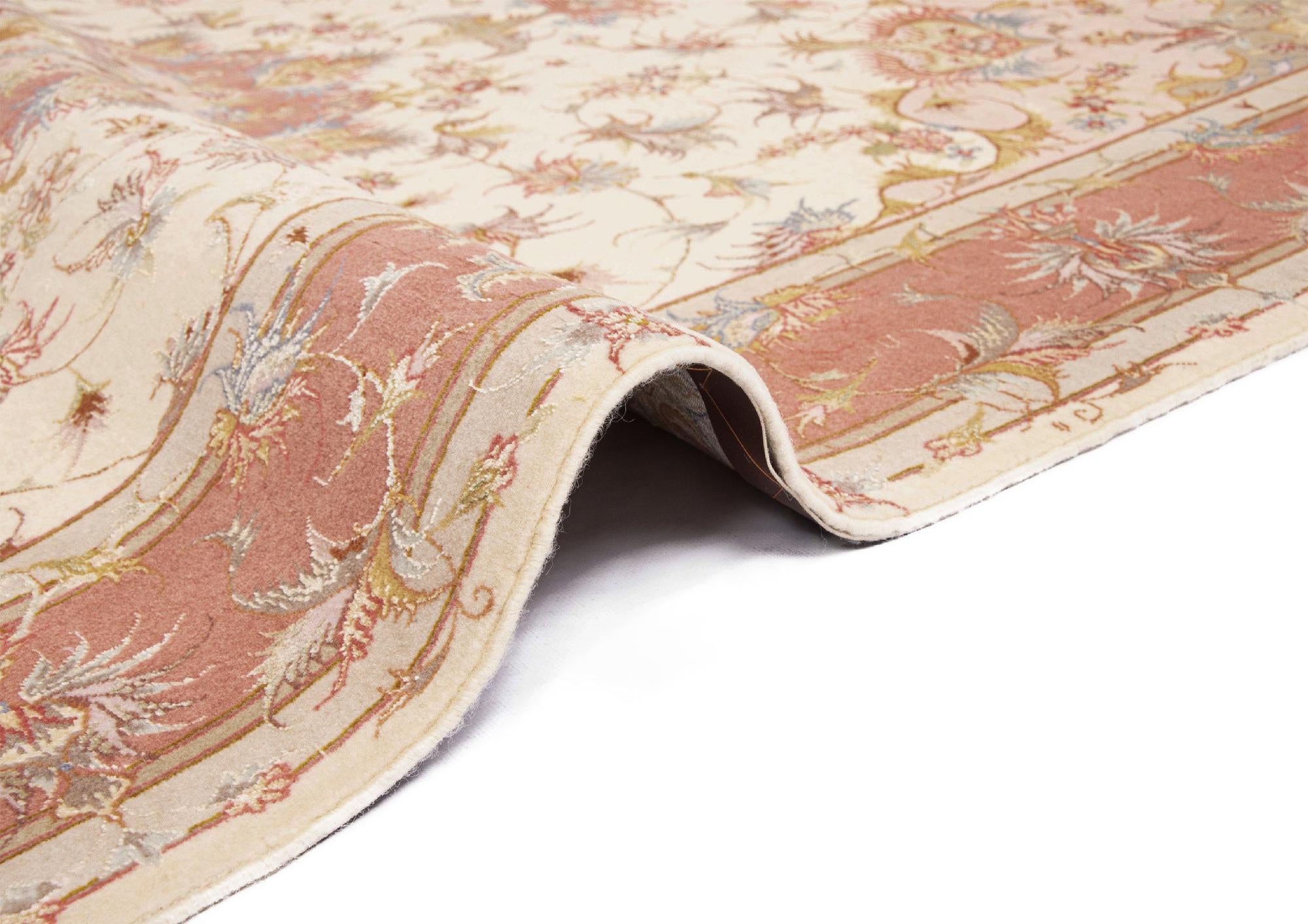 4' 11 x 6' 11 Tabriz Rug