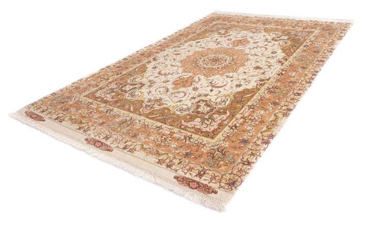 4' 11 x 7' 1 Tabriz Rug