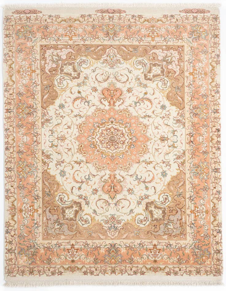 Detail image of 4' 11 x 7' 1 Tabriz Rug