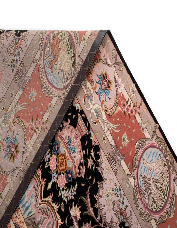 Detail image of 6' 6 x 9' 6 Tabriz Rug