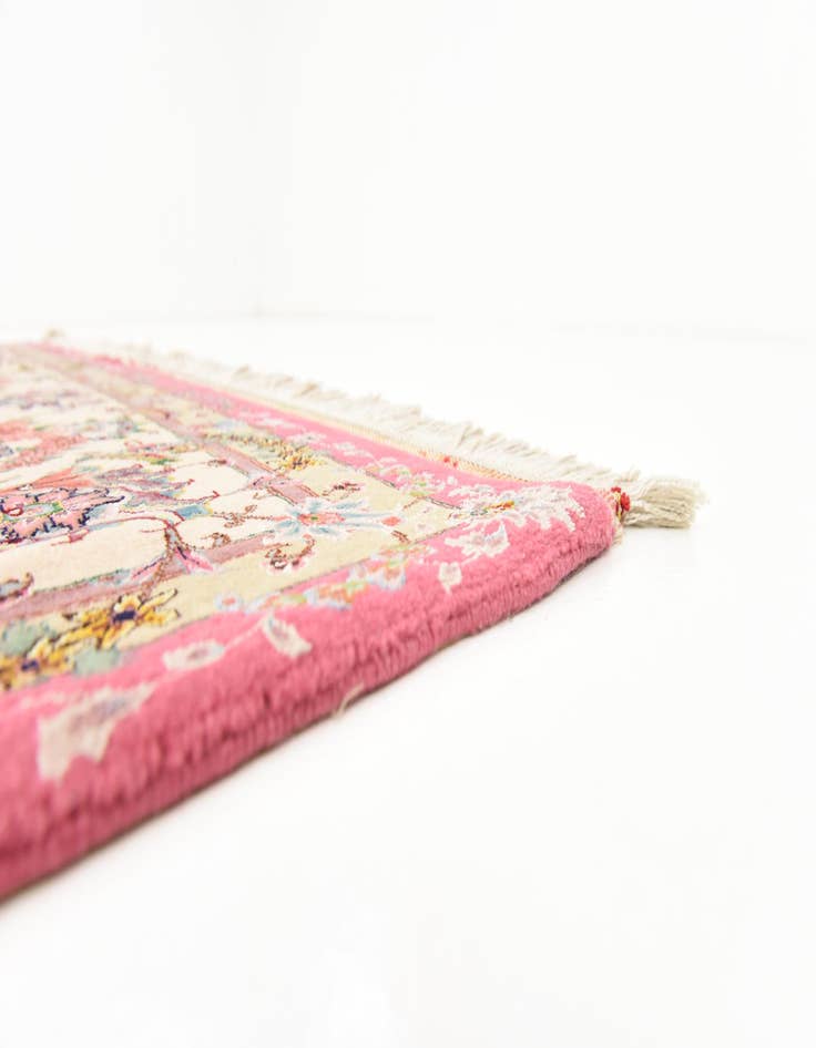 Detail image of 6' 5 x 10' 2 Hand Knotted Tabriz Persian Rug