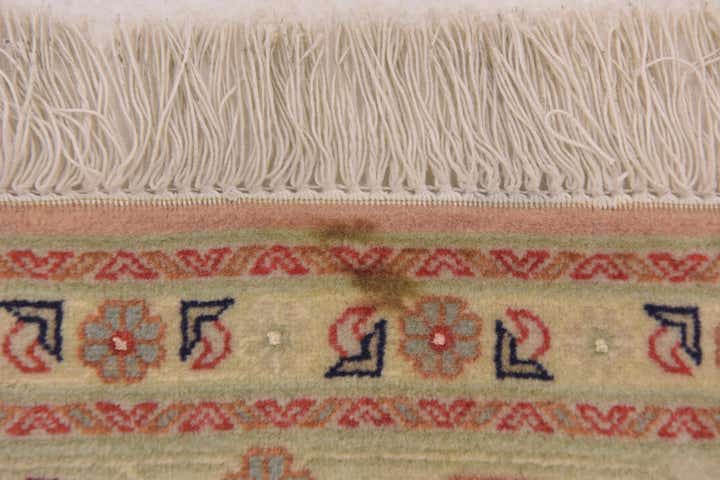 5' x 6' 7 Hand Knotted Tabriz Persian Rug