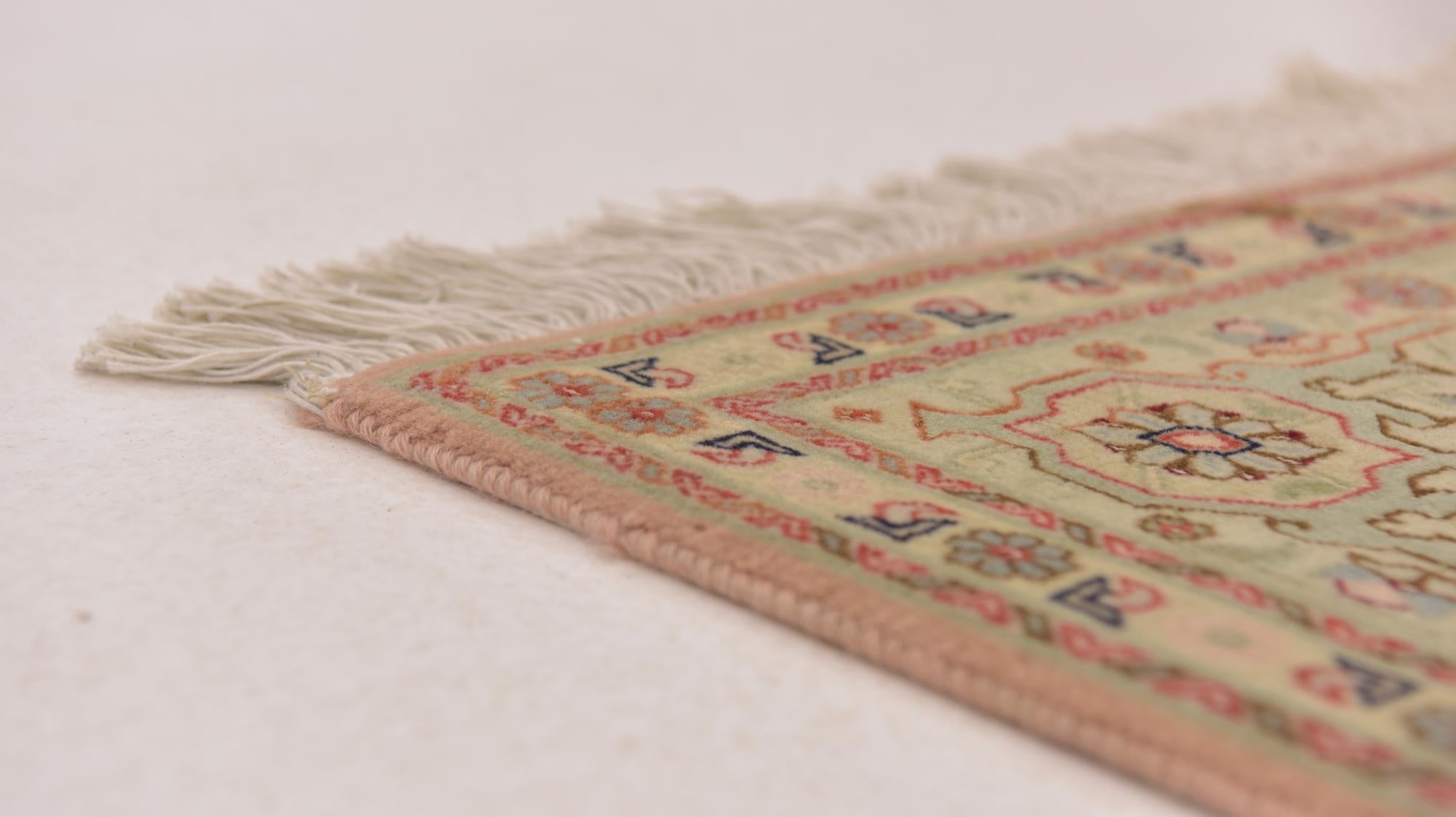 5' x 6' 7 Hand Knotted Tabriz Persian Rug