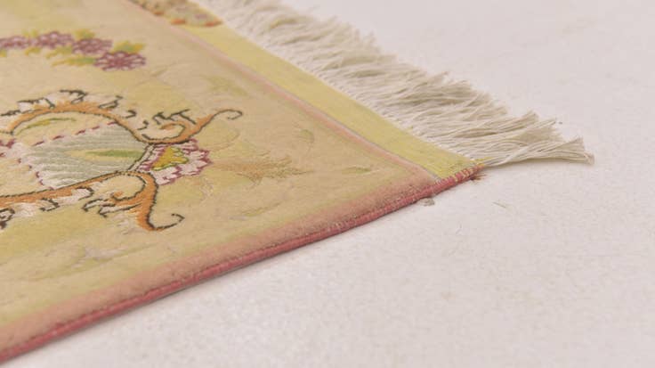 Detail image of 6' 9 x 10' 2 Hand Knotted Tabriz Persian Rug