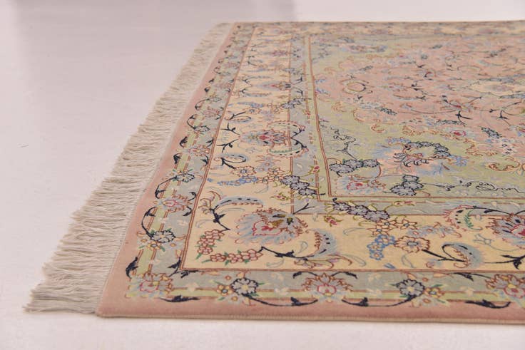 Detail image of 6' 6 x 9' 8 Hand Knotted Tabriz Persian Rug