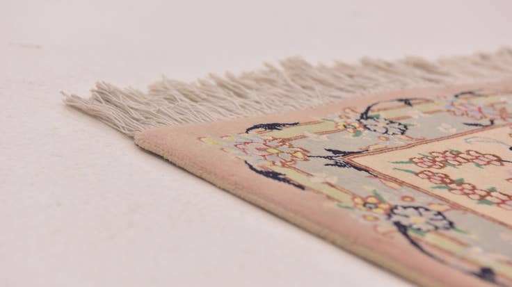 Detail image of 6' 6 x 9' 8 Hand Knotted Tabriz Persian Rug