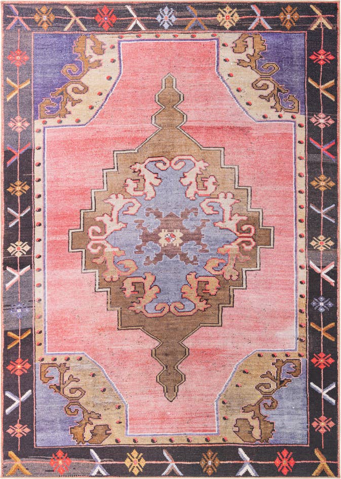 Detail image of 7' 6 x 10' 6 Washable Timeless Rug