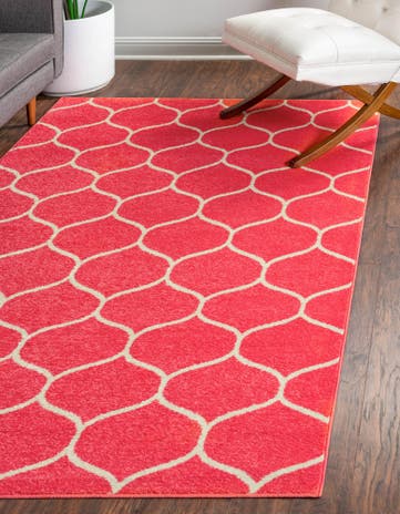 3' 3 x 5' 3 Trellis Frieze Rug
