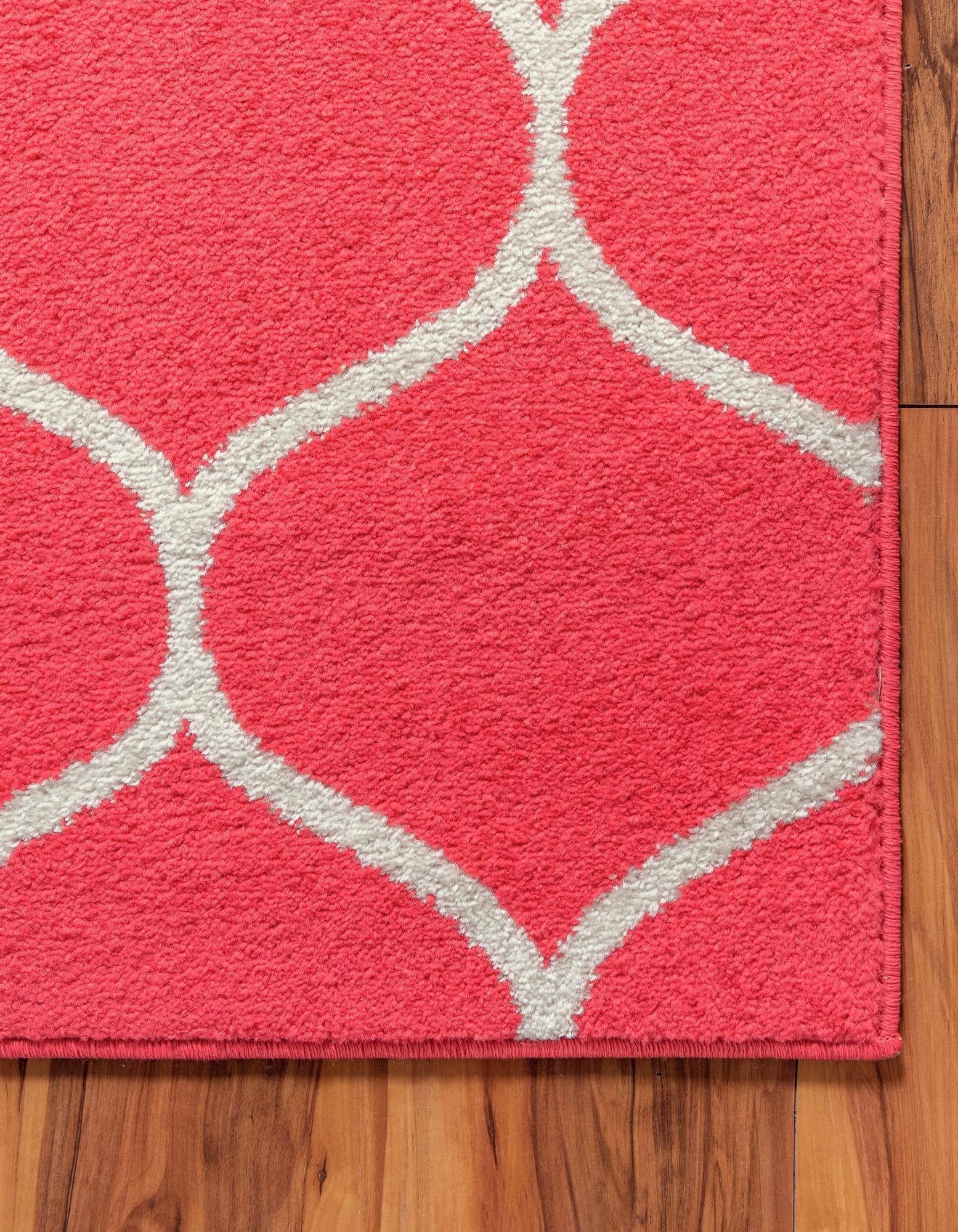 2' x 3' Trellis Frieze Rug