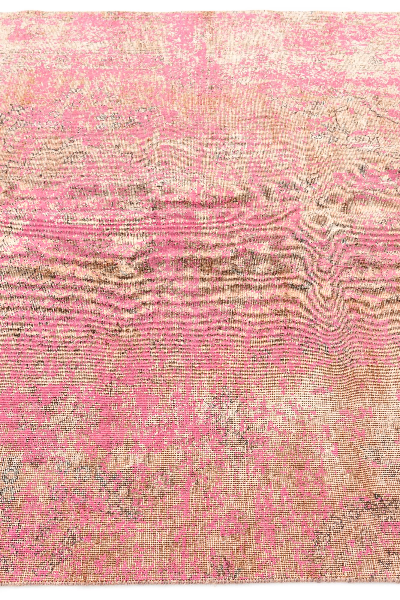 5' 9 x 9' Hand Knotted Ultra Vintage Persian Wool Rug