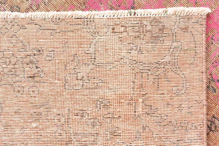 5' 9 x 9' Hand Knotted Ultra Vintage Persian Wool Rug