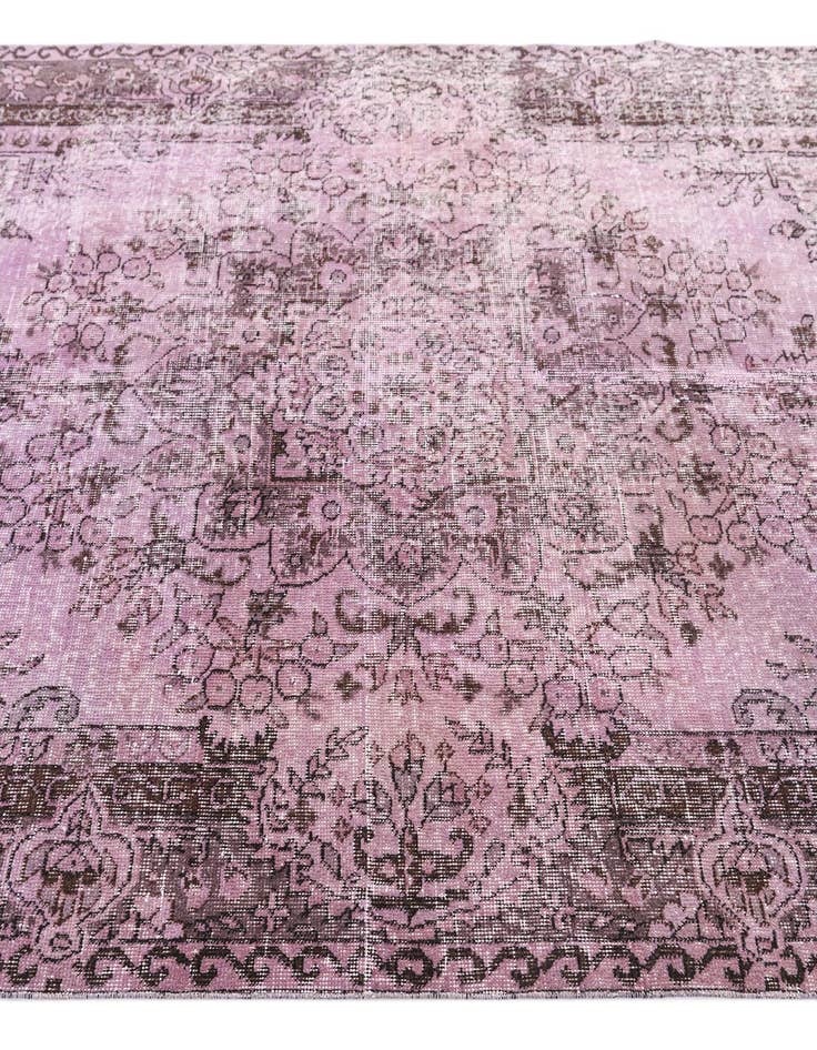 Detail image of 5' 5 x 8' 11 Ultra Vintage Wool Rug