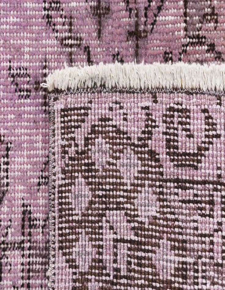 Detail image of 5' 5 x 8' 11 Ultra Vintage Wool Rug