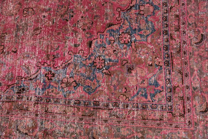 9' 5 x 12' 4 Hand Knotted Ultra Vintage Persian Wool Rug
