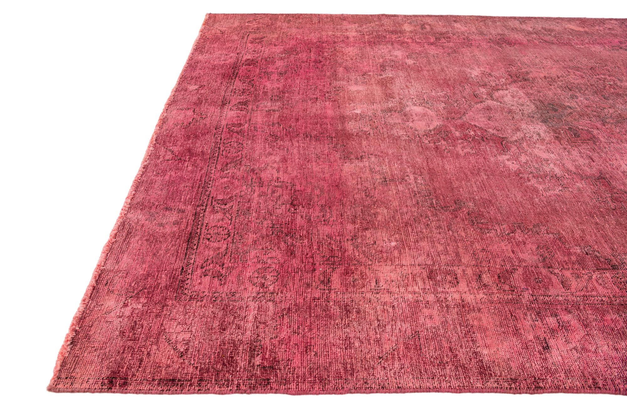 6' x 9' 1 Hand Knotted Ultra Vintage Persian Wool Rug
