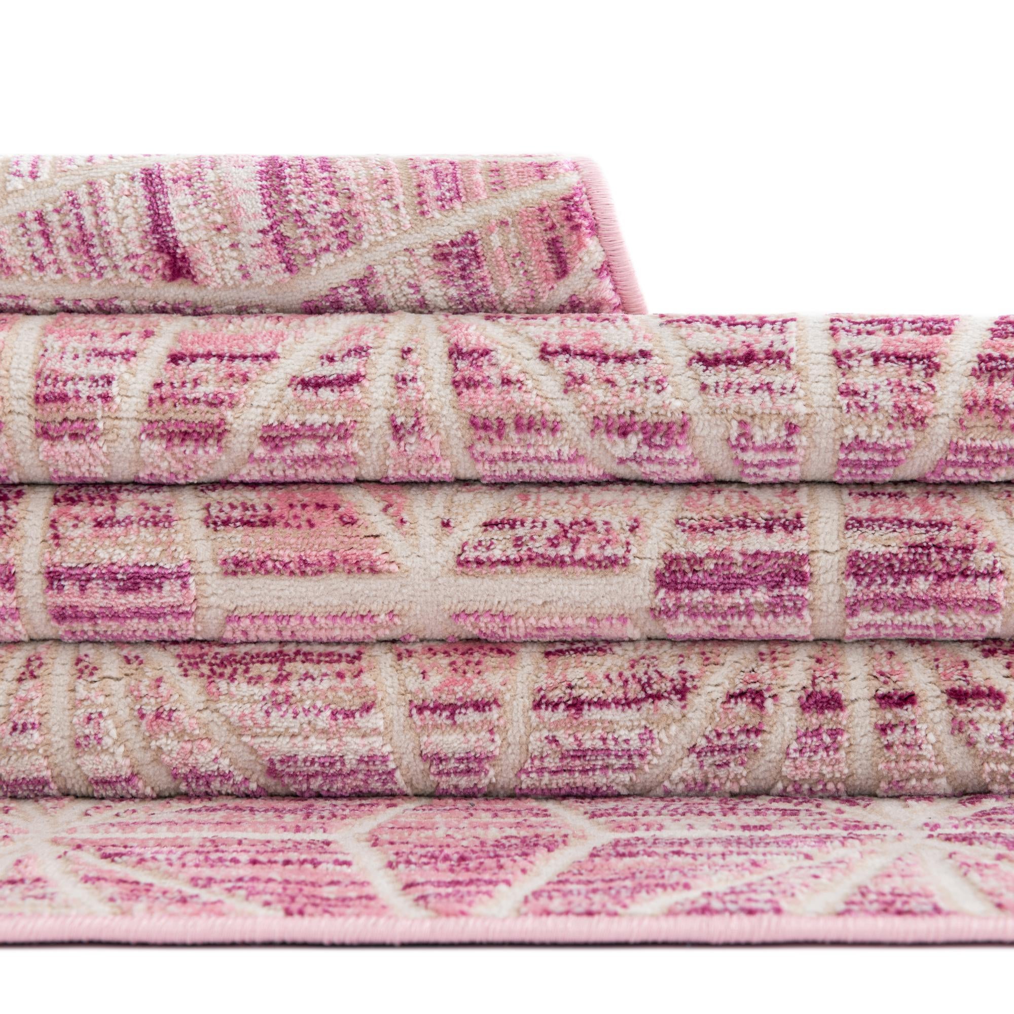 5' 3 x 8' Uptown Fifth Avenue Rug
